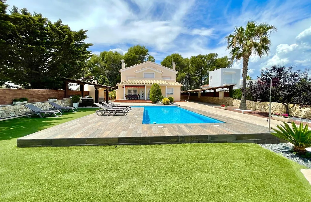 Villa Caleta-1
